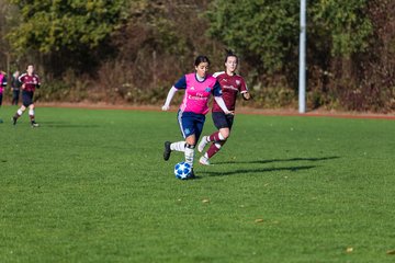 Bild 122 - B-Juniorinnen Halstenbek-Rellingen - Hamburger SV 2 : Ergebnis: 3:8